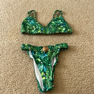 PrettyLittleThing green topical bikini